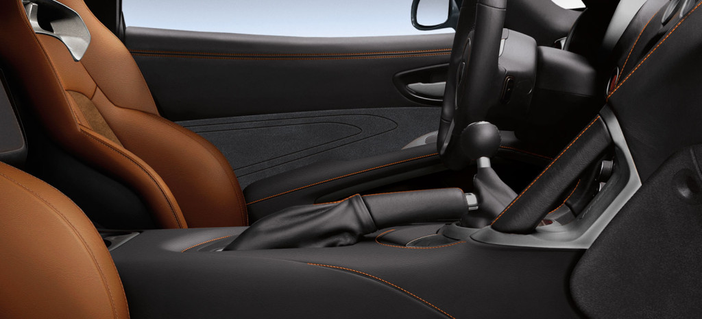 2015 Dodge Viper SRT Interior