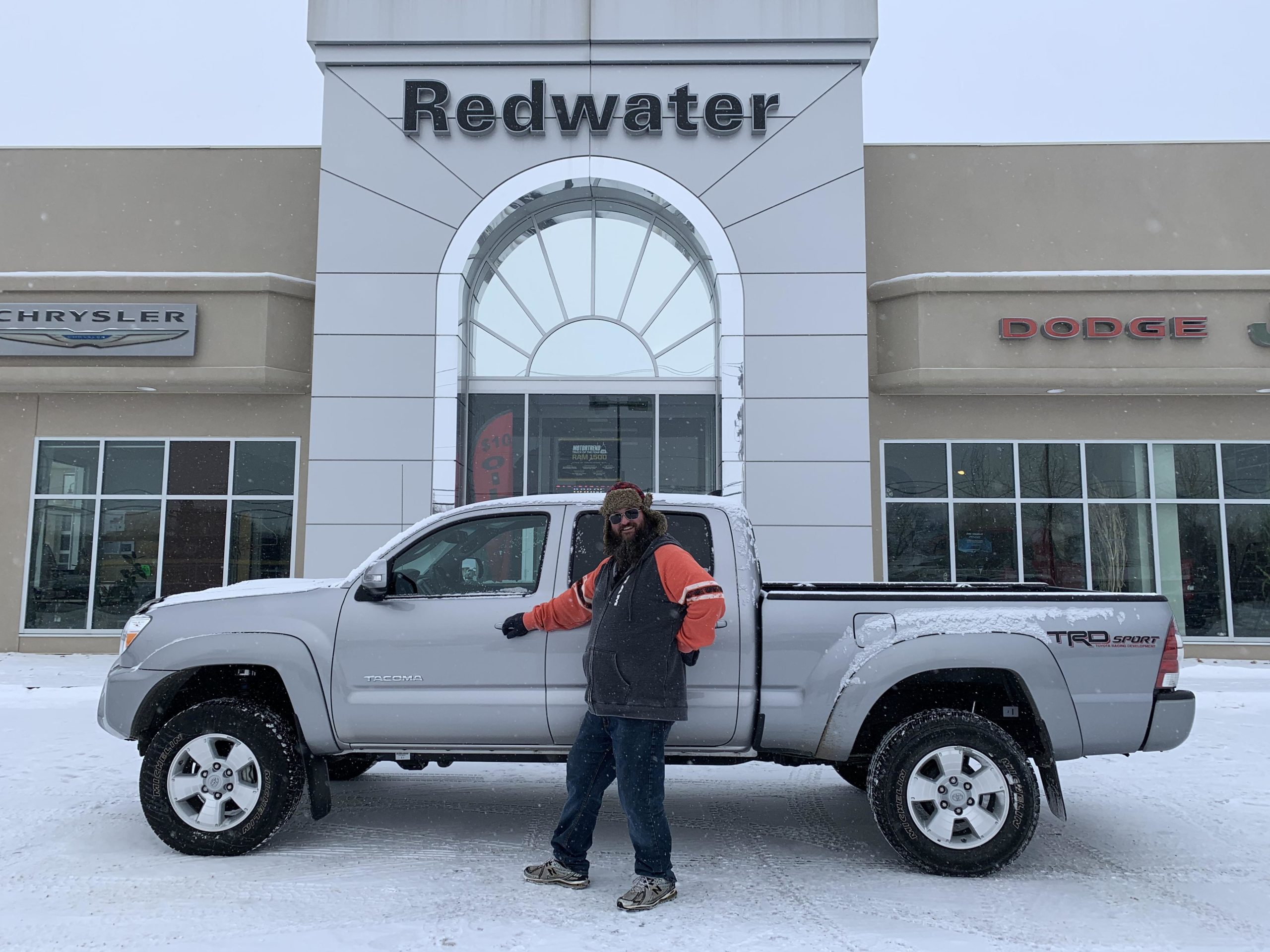 Used 2015 Toyota Tacoma TRD Automatic 4WD - Super Low Kilometers Stock # NR16317B - Redwater Dodge